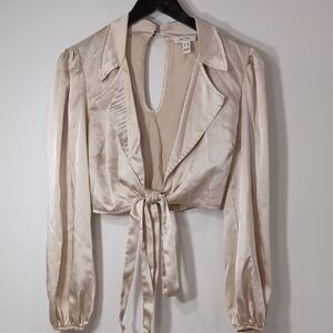 Privy | Rosy Cream Satin Crop Blouse with Notched Collar and Tie Front Size M